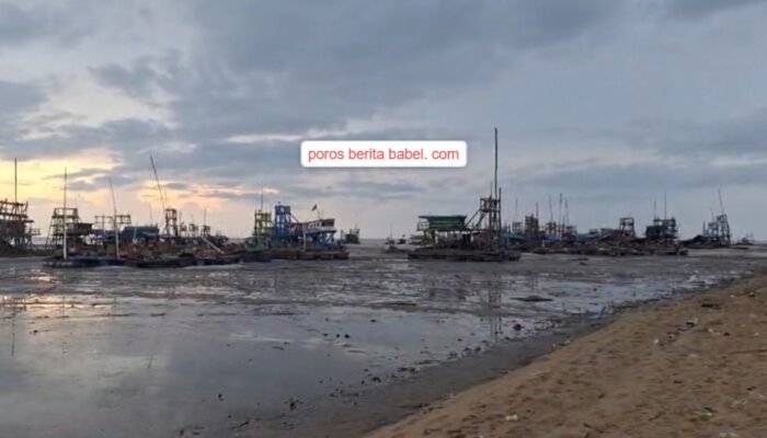 20 Meter dari bibir Pantai Laut Bagger Toboali aktivitas Tambang Timah jenis PIP dibiarkan ?